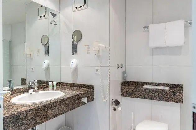 Superior Tek Büyük Yataklı Oda, Balkon