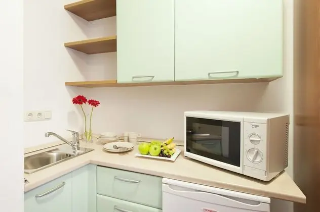 Standard Tek Büyük Yataklı Oda