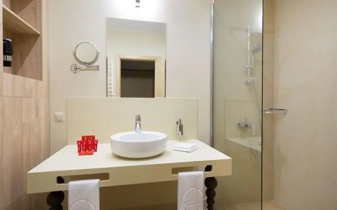 Superior İki Ayrı Yataklı Oda, Balkon (FOREST Building)