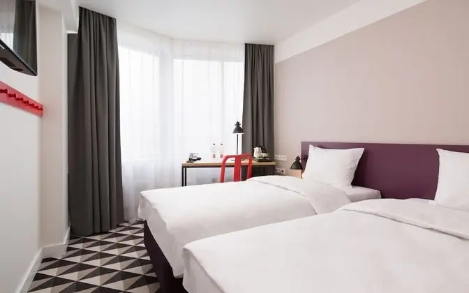 Standard Tek Büyük veya İki Ayrı Yataklı Oda (SMART)