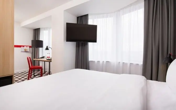 Superior Tek Büyük Yataklı Oda (SMART)