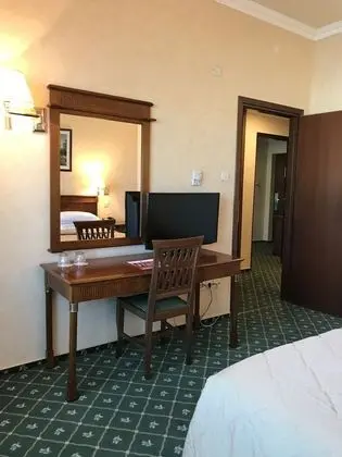 Apart Daire, 1 En Büyük (King) Boy Yatak, Sigara İçilmez, Şehir Manzaralı
