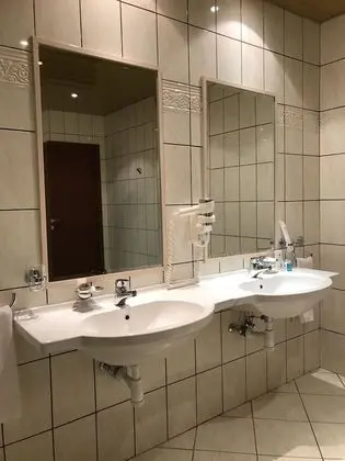 Apart Daire, 1 En Büyük (King) Boy Yatak, Sigara İçilmez, Şehir Manzaralı