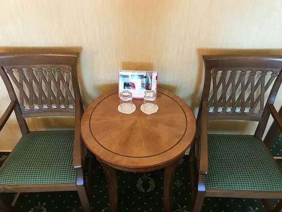 Junior Süit, 1 En Büyük (King) Boy Yatak, Sigara İçilmez, Şehir Manzaralı