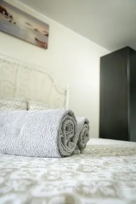Comfort Apart Daire, Birden Çok Yatak, Mutfak, Bahçe Manzaralı