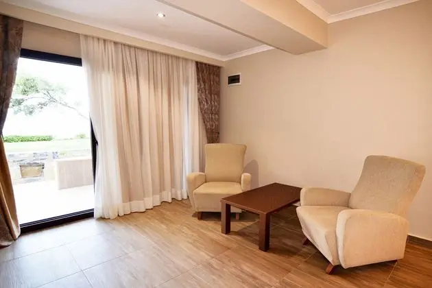 Deluxe Bahçe Oda