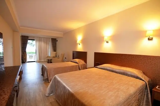 Deluxe Garden Room