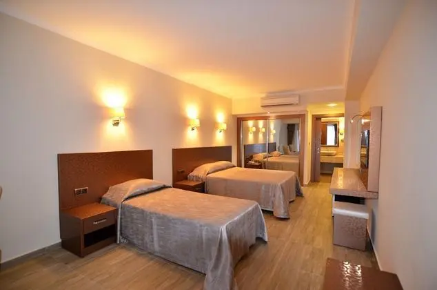 Deluxe Garden Room