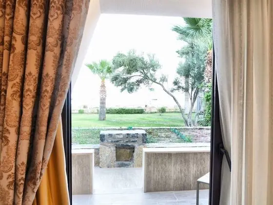 Deluxe Garden Room