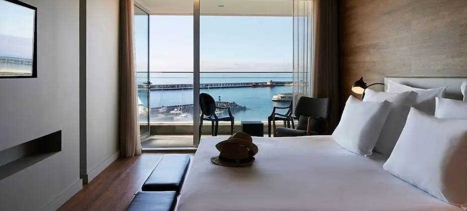 Tek Büyük Yataklı Oda, Deniz Manzaralı