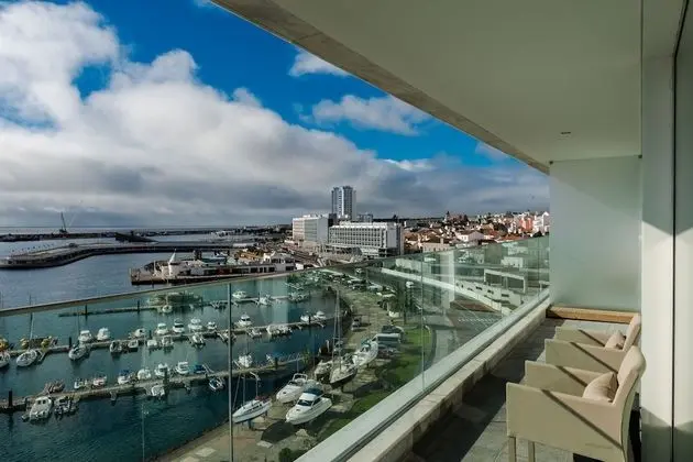 Tek Büyük Yataklı Oda, Deniz Manzaralı