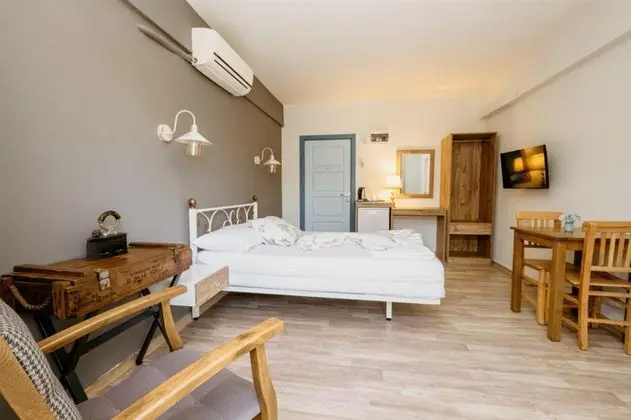 Çift Kişilik, Bahçe Manzaralı, Bahçe Katı