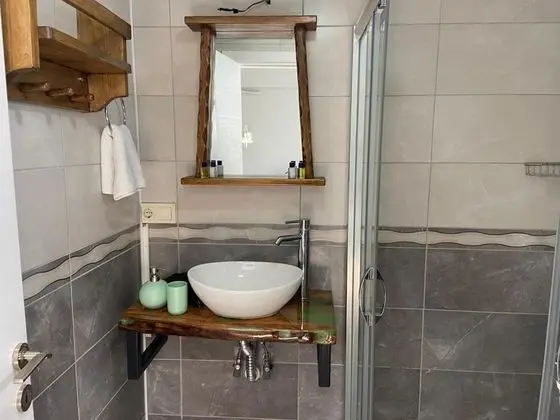Çift Kişilik, Bahçe Manzaralı, Bahçe Katı