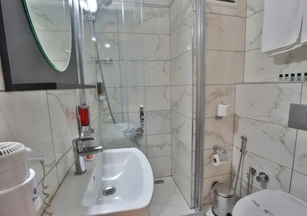 Aile Odası, Şehir Manzaralı