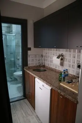 Standard Tek Büyük Yataklı Oda