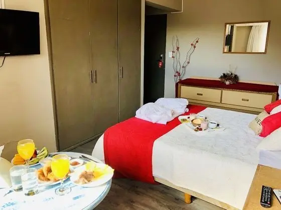 Standard Tek Büyük Yataklı Oda