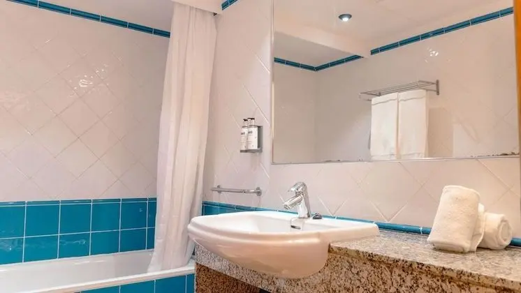 Tek Büyük Yataklı Oda, Teras (2 Adults)