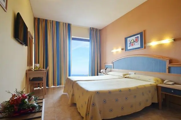 1 Çift Kişilik Veya 2 Tek Kişilik Yatak With Air Conditioning