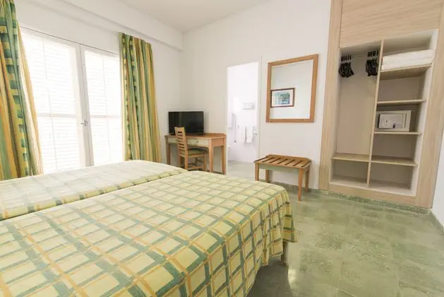 1 Çift Kişilik Veya 2 Tek Kişilik Yatak With Air Conditioning