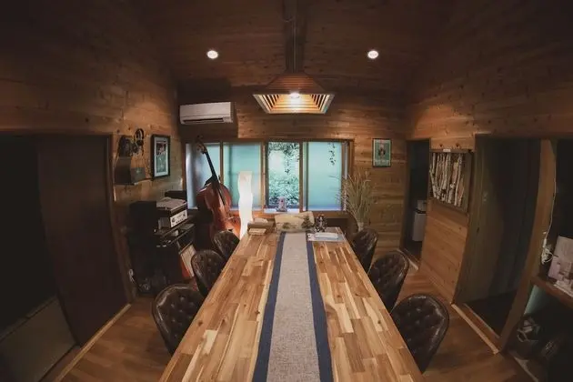 Traditional Oda