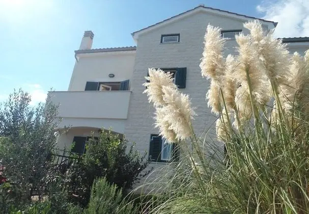 Stüdyo (Azur - 10 m from sea - SA2(2+1))