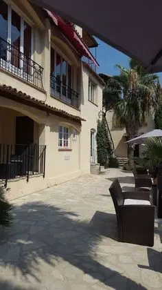 Apart Daire, 1 Yatak Odası, Deniz Manzaralı, Bahçeli