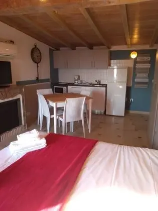 Stüdyo, Deniz Manzaralı