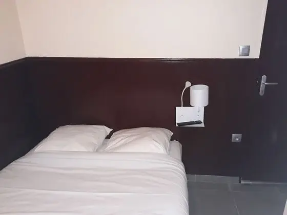Classic Tek Büyük Yataklı Oda