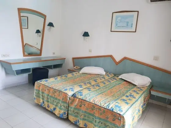 Comfort Tek Büyük Yataklı Oda