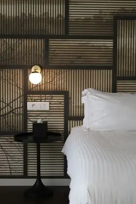 Premium Suite (Top Floor)