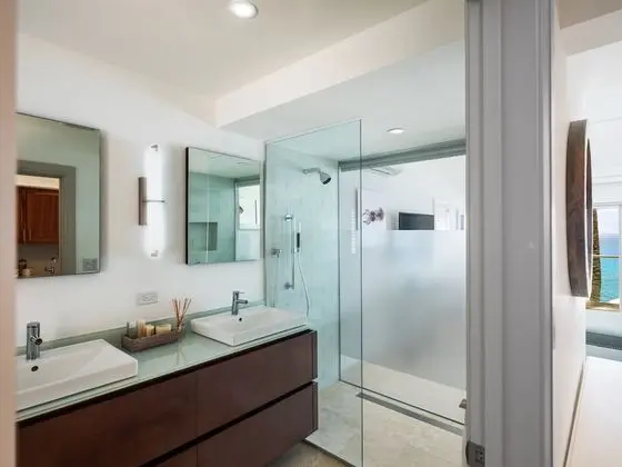 One Bedroom Ocean View Suite
