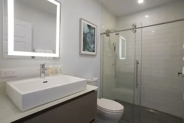 One Bedroom Ocean View Suite
