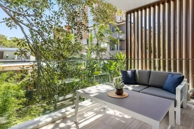 1 Bedroom Apartment With Parking