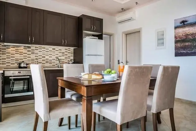 Villa, 3 Yatak Odası, Kişiye Özel Havuzlu, Deniz Manzaralı