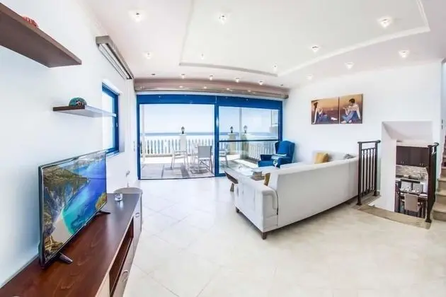 Villa, 3 Yatak Odası, Kişiye Özel Havuzlu, Deniz Manzaralı