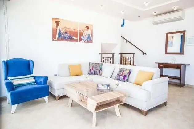 Villa, 3 Yatak Odası, Kişiye Özel Havuzlu, Deniz Manzaralı