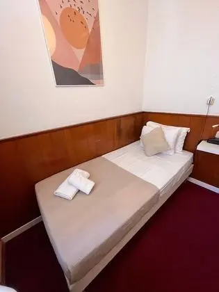Tek Kişilik Oda
