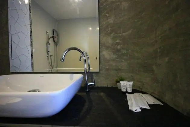 King Size with Balcony