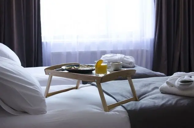 Tek Büyük veya İki Ayrı Yataklı Oda, Balkon