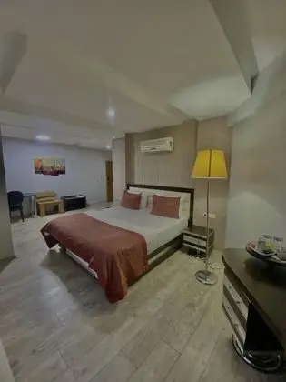 Standart Oda, Sokak Manzaralı, Klimalı