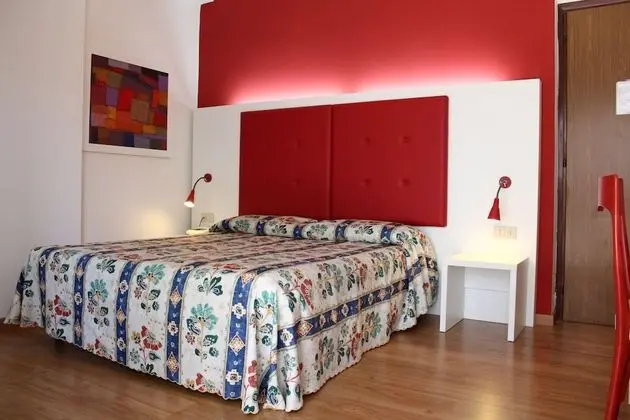 Family Dört Kişilik Oda