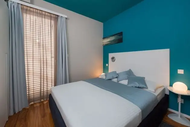 Superior Apart Daire, 2 Yatak Odası, Deniz Manzaralı, Denize Bakan