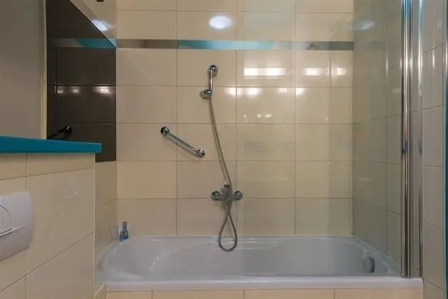 Superior Apart Daire, 2 Yatak Odası, Deniz Manzaralı, Denize Bakan