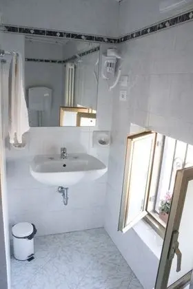 Superior Tek Büyük Yataklı Oda, 2 Tek Kişilik Yatak