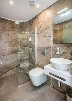 Deluxe Tek Büyük Yataklı Oda (1st Floor)