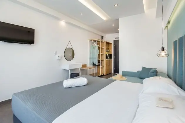 Deluxe Üç Kişilik Oda (Ground Floor)