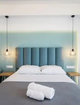 Deluxe Üç Kişilik Oda (Ground Floor)