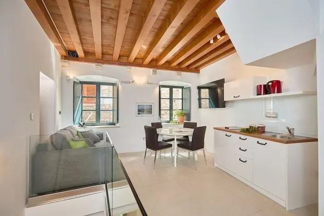 Executive Apart Daire