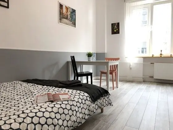 Standard Apart Daire (Aleje Jerozolimskie 83)