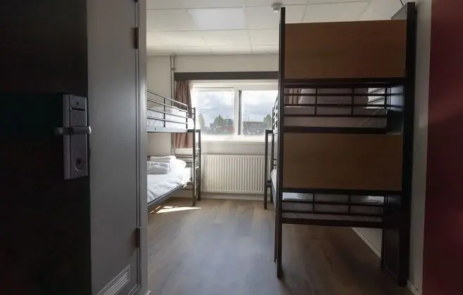 Ortak Ranzalı Oda, Karma Ranzalı Oda, Özel Banyo (1 bed in 4-person dormitory)
